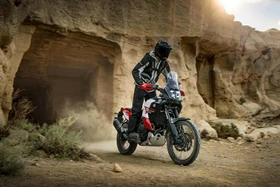 Ra mắt Yamaha Ténéré 700 World Raid 2026 - "ngựa chiến" địa hình 