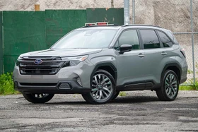 Subaru Forester 2025 sắp ra mắt Việt Nam, giá dự kiến từ 1,3 tỷ