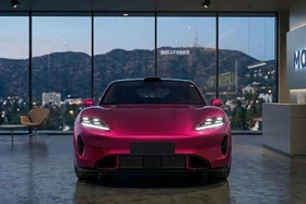 Saic Z7 chạy điện "nhái ý hệt" đối thủ Xiaomi SU7 tại Trung Quốc 