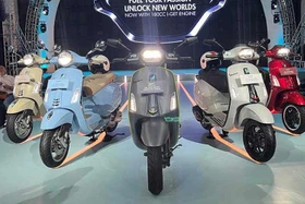 Ra mắt Vespa Primavera và Sprint bản 180cc iGet, từ hơn 85 triệu đồng