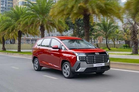 Hyundai Stargazer 2026 mở bán tại Việt Nam, khởi điểm từ 569 triệu đồng