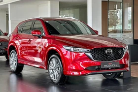 Loạt xe SUV cỡ C "đua" giảm giá, Mazda CX-5 rẻ ngang xe hạng B