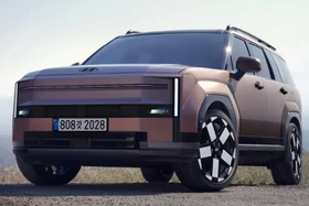 Hyundai Santa Fe 2027 thế hệ mới lộ diện, chuyển từ hầm hố sang tinh tế
