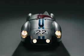 Ferrari 250 Testa Rossa "bản sao" phong cách xe đua Le Mans 1958