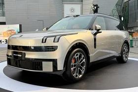 Lynk & Co 900 có giá khoảng 3,2 tỷ tại Việt Nam, mở bán năm 2026