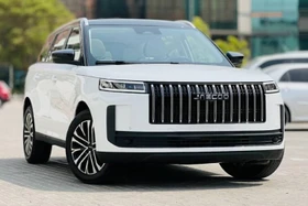 Jaecoo J5 - SUV cỡ B chuẩn bị được lắp ráp tại Việt Nam có gì?