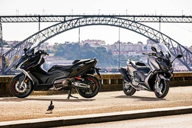 Kymco AK550 2026 ra mắt Malaysia, giá bán khoảng 360 triệu đồng