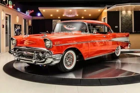 Chevrolet Bel Air đời 1957 cổ điển "gây sốt" giới đại gia hơn xe hiện đại