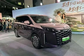 BYD M9 được bổ sung bản nâng cấp, chạy hơn 200 km không tốn xăng