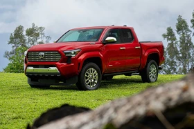 Tận mục Toyota Tacoma 2026 - bán tải hạng nặng từ 839 triệu đồng