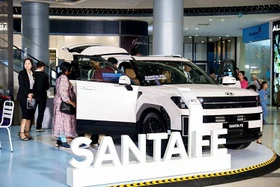 Hyundai SantaFe bản tiết kiệm xăng nhận cọc tại Việt Nam, khoảng 1,3 tỷ