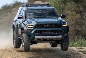 Ra mắt Toyota 4Runner 2026, mở bán với giá khởi điểm từ 1,08 tỷ đồng