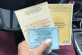 Chủ xe từ tháng 3 có thể được cấp chứng nhận kiểm định bản điện tử thay cho bản giấy. Ảnh: T.H.