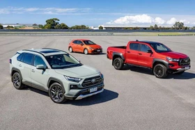 Toyota bán chạy nhất thế giới với 11,32 triệu xe trong năm 2025