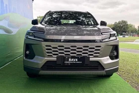 Toyota RAV4 Hybrid 2026 lộ giá bán chỉ từ 978 triệu tại Đông Nam Á