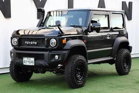 Tận thấy Suzuki Jimny độ SUV địa hình Toyota Land Cruiser 70 Series