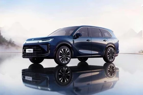 Huawei và SGMW sắp mở bán xe SUV Baojun Huajing S PHEV 2026