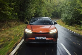 Ra mắt Toyota C-HR+ 2026 - SUV điện mạnh 338 mã lực, từ hơn 1,2 tỷ đồng