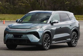 BYD Sealion 8 chính thức ra mắt thị trường Úc với mức giá từ 1 tỷ đồng