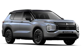 Chi tiết Mitsubishi Outlander LS Black Edition 2026 đặc biệt vừa ra mắt