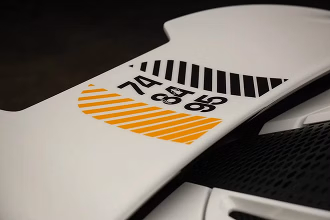 3-7912.jpg