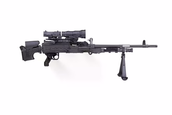 fn-mag-tlr09-scaled.jpg