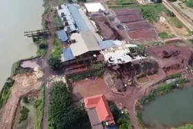 Khởi tố 3 đối tượng sàng lọc quặng sắt gây ô nhiễm môi trường ở Bắc Ninh