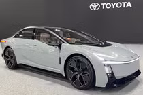 Toyota Corolla - xe bán chạy nhất sắp "lột xác", thêm động cơ mới