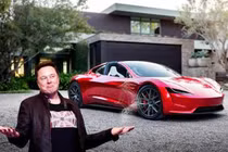 Tesla Roadster sắp ra mắt sau gần 10 năm, chốt cọc tới 1,3 tỷ đồng