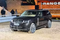 Range Rover SV phiên bản Bính Ngọ ra mắt, giới hạn toàn cầu chỉ 3 xe