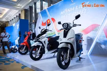Mục sở thị xe máy điện VinFast Kinet và Kyo mới vừa ra mắt Việt Nam